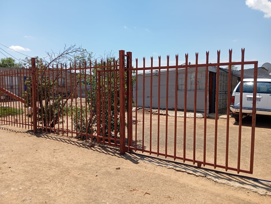  Bedroom Property for Sale in Jeremia Khubeka Valley Free State